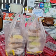 หน้าร้าน #ตามสั่ง แซบปางตาย  (ตลาดช้อนทองบางพลีพัฒนา) #ตามสั่งตลาดช้อนทองบางพลีพัฒนา