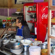 บะหมี่เกี๊ยว มาตุลี