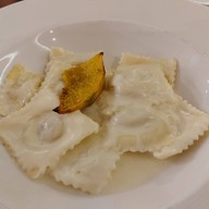 เมนูของร้าน Umberto's Cuisine