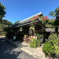 คาเฟ่ ศรีคำปอง อำนาจเจริญ