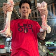 มินบึง เตี๋ยวกะเพรา ข้าวผัดปู เตี๋ยวเนื้อเปื่อย