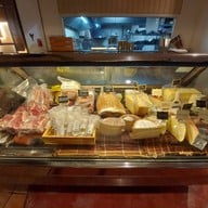 บรรยากาศ Umberto's Cuisine