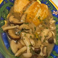 Isola by Signor Sassi ปทุมวัน