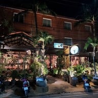 หน้าร้าน Carnivore Steak Grill