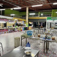 จุดพักรถสีคิ้ว