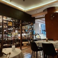 บรรยากาศ Umberto's Cuisine