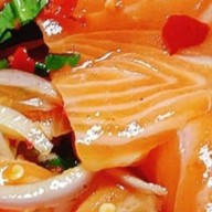 ลานยำ25 ยำแซ่บ แซลมอนนอร์เวย์สด