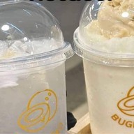 น้ำมะพร้าวปั่น หน้าไอศกรีม (Bugphrao) สาขาเเคมปัสไลฟ์ (ตรงข้ามหน้าหออรอุมา)