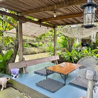 The Three Little Pigs ท่าตลาด