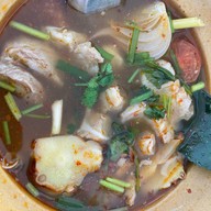 แซ่บมงลง