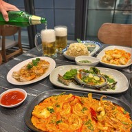 ข้าวต้มเม้งปูดอง อารีย์ อารีย์