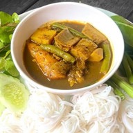 กินเผ็ดอาหารปักษ์ใต้ By ข้าวหมกไก่เทเวศน์ สาขา 5