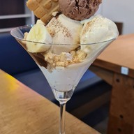 เมนูของร้าน On The Table Tea Bar สีลมคอมเพล็กซ์