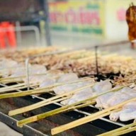 ร้านไก่ย่างตลาด777