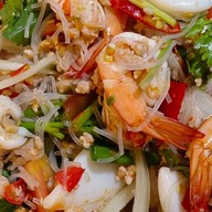 ครัวมังกรผัดกะเพรา อาหารตามสั่ง (Dragon Kitchen)