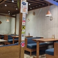 บรรยากาศ On The Table Tea Bar สีลมคอมเพล็กซ์