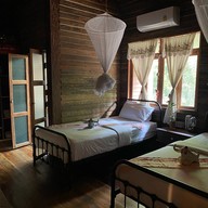 บ้านฝรั่งเขาใหญ่