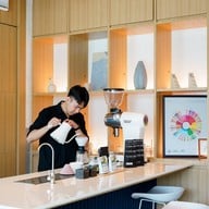 คิวเรียส คาเฟ่ คิวเรียส