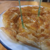 โรตีกาดหลวง 33 นั่งเล่น