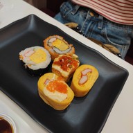 เมนูของร้าน Sushi To Go - ซูชิทูโก เจ้าดังเมืองทอง สาขา เมืองทองธานี