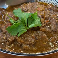 Yu Baan Eatery อยู่บ้าน อีทเทอรี่ ซอยอารีย์