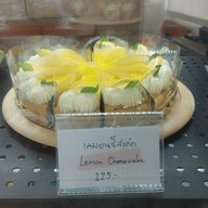 อุ่น • Ounn Cafe & Eatery Maeklong