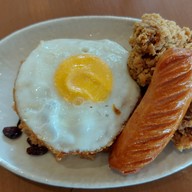 Peeps breakfast and bar