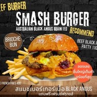 TheblackcatPizzeria (พิซซ่านาโปลีแป้งสด) สามแยกทานตะวัน