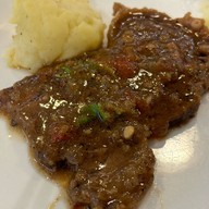 Yu Baan Eatery อยู่บ้าน อีทเทอรี่ ซอยอารีย์