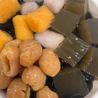 QQ Dessert คิงพาวเวอร์ รางน้ำ