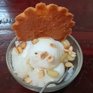 เมนูของร้าน พรชัยไอติมกะทิสด