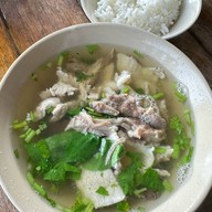 ต้มเลือดหมูเฮียไปร์ท