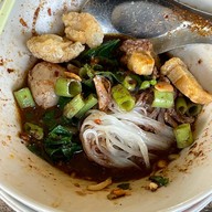 เมนูของร้าน ป้าพัดก๋วยเตี๋ยวเรือ