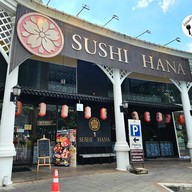 หน้าร้าน Sushi Hana วิคตอเรีย การ์เดน