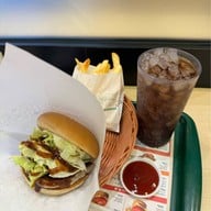 MOS BURGER แฟชั่น ไอส์แลนด์