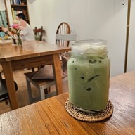 Little Sunshine Cafe วิทยุ