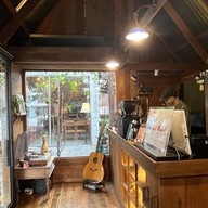 Ellen Cafe House Angsila