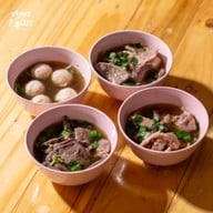 ป.ประทีปก๋วยเตี๋ยวเรือ สาขา มทส.ประตู1