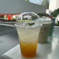 Amway Café Amway สำนักงานใหญ่