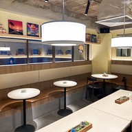 Hazy Hound : Brews & Bites