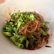 ก๋วยเตี๋ยวเรืออยุธยาเจ๊จุ๋ม สาขา บางขุนนนท์