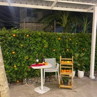 Hom cafe & Restaurant -