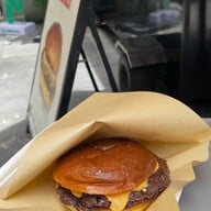 NO DRAMA BURGER สีลม (windmill)