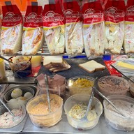 ฟาร์มเฮ้าส์ อารีย์