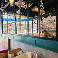 PIKE PLACE PIZZA PASTA & STEAK PTT Station Sirindhorn