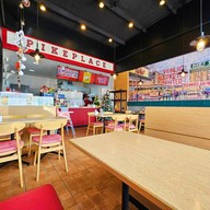 PIKE PLACE PIZZA PASTA & STEAK PTT Station Sirindhorn