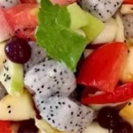 ญาดา ผลไม้คลุก