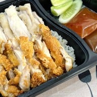 ข้าวมันไก่ตอนบุญทวี บะหมี่เกี๊ยว ข้าวหมูกรอบ ราชพฤกษ์ ปทุมธานี ปั้ม ปตท กม35