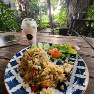 SAYA cafe & restaurant ชัยภูมิ