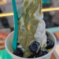 Froyo (Cup M : 159 บาท) 